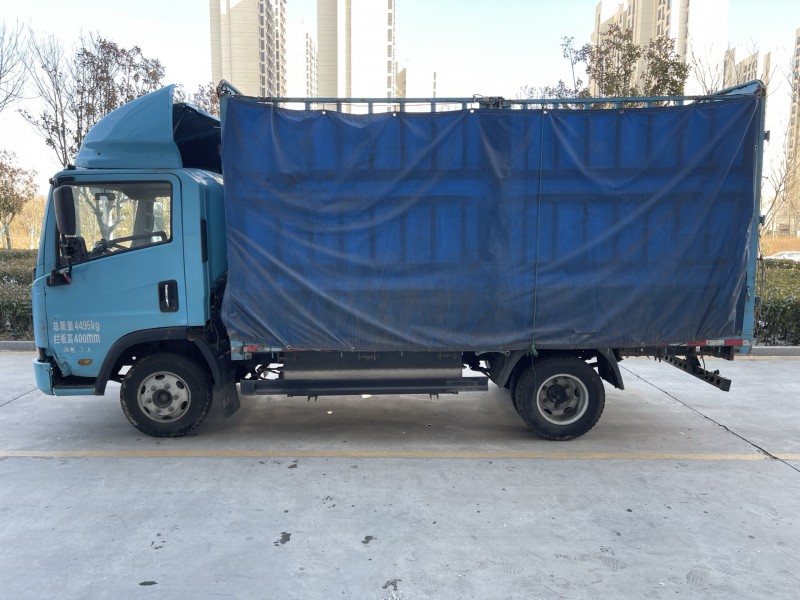 济宁24年三一重卡江山8