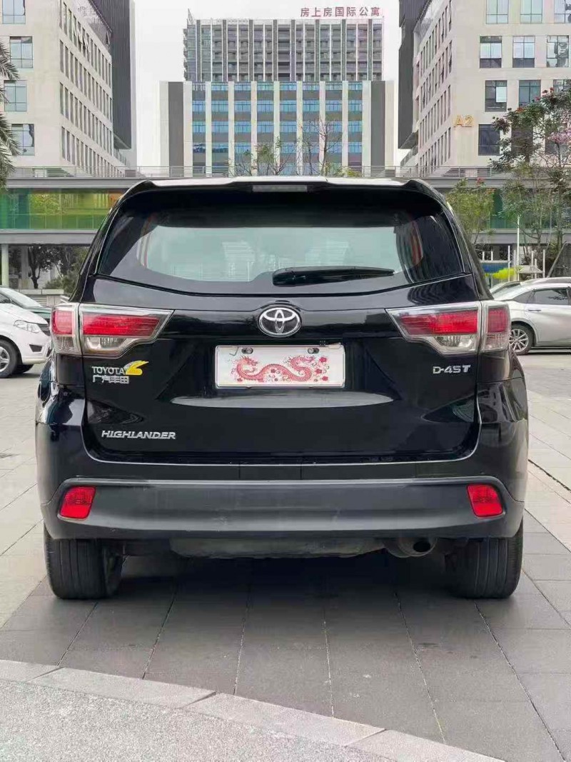 广州17年丰田汉兰达9