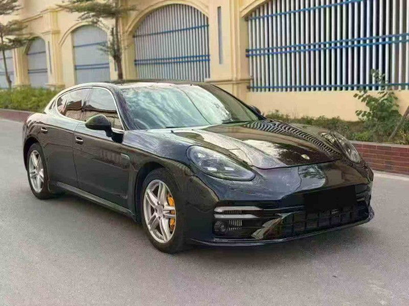 福州15年保时捷帕拉梅拉2