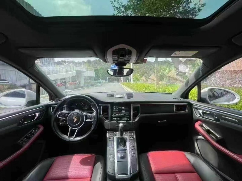 深圳16年保时捷Macan4