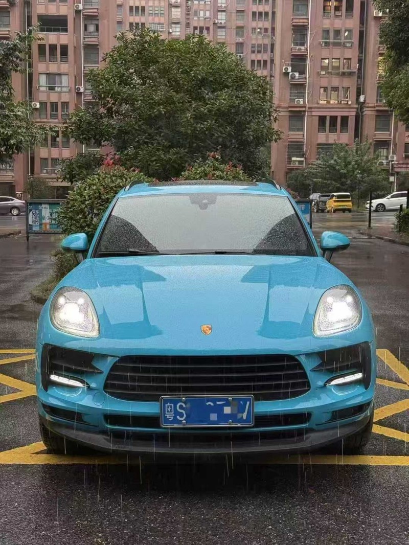 景德镇21年保时捷Macan1