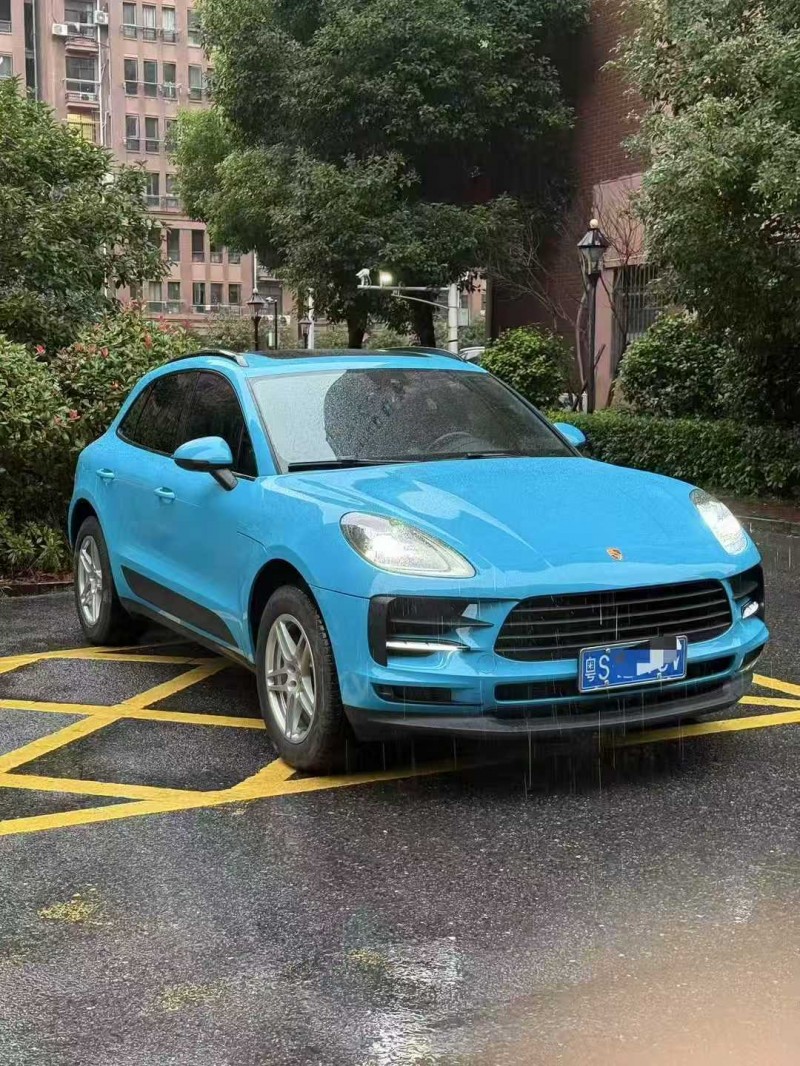 景德镇21年保时捷Macan2