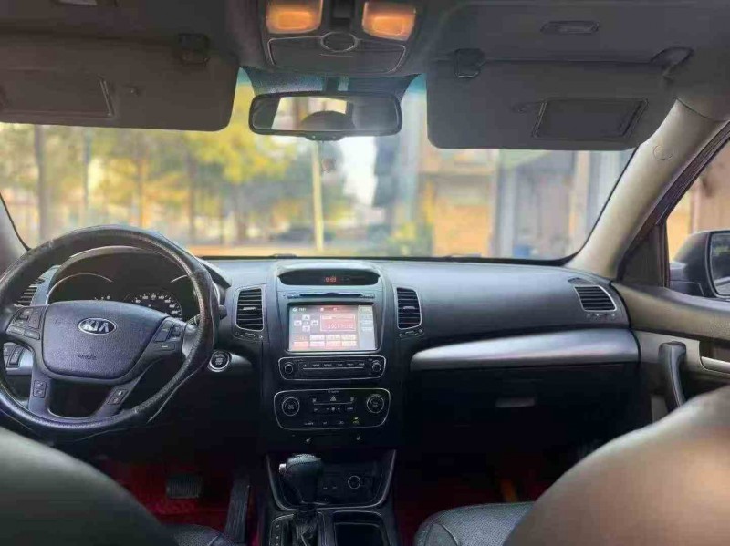 南平14年起亚索兰托4