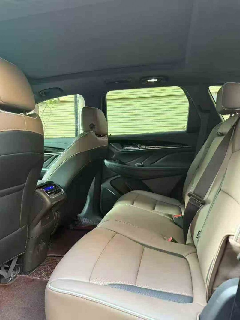 毕节21年别克昂科旗5