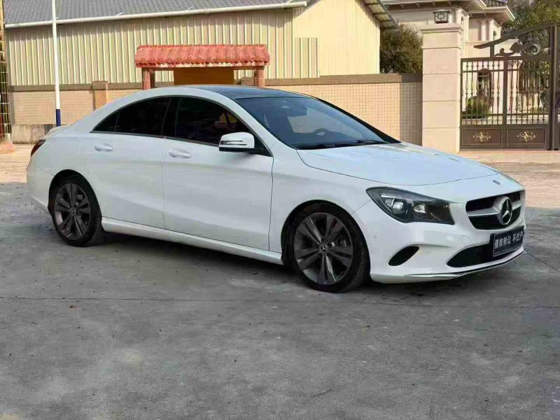 深圳19年奔驰CLA2