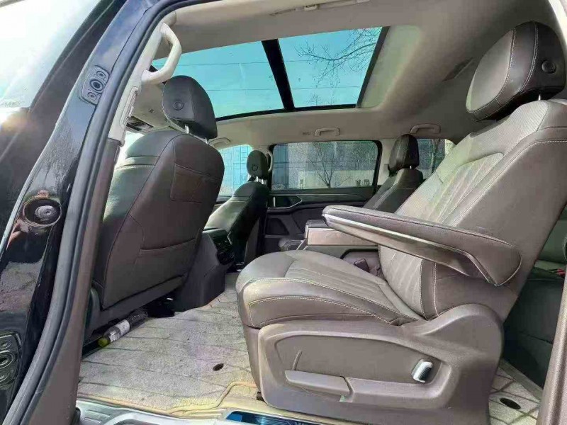 济宁22年大众威然3