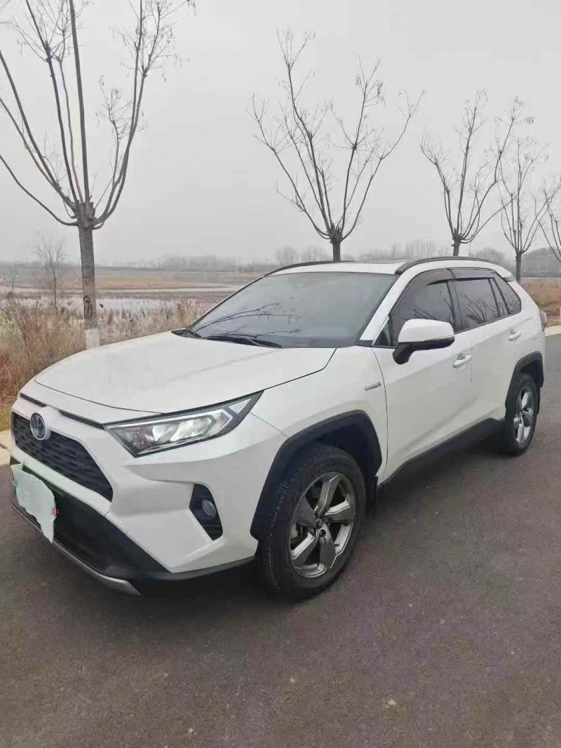 济宁21年丰田RAV4荣放2