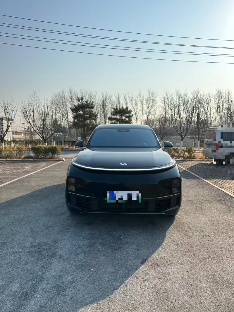 青岛23年理想L81