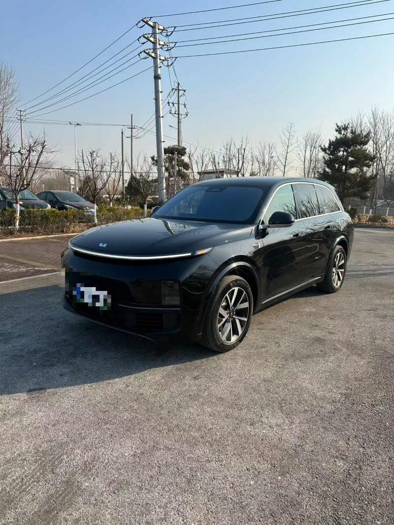 青岛23年理想L83