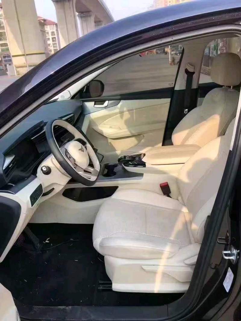 青岛25年凯翼昆仑4