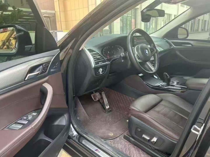 承德21年宝马X45