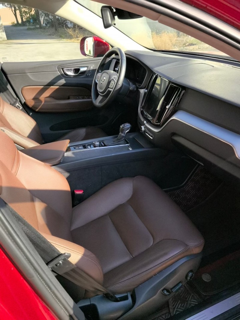 青岛22年沃尔沃XC605