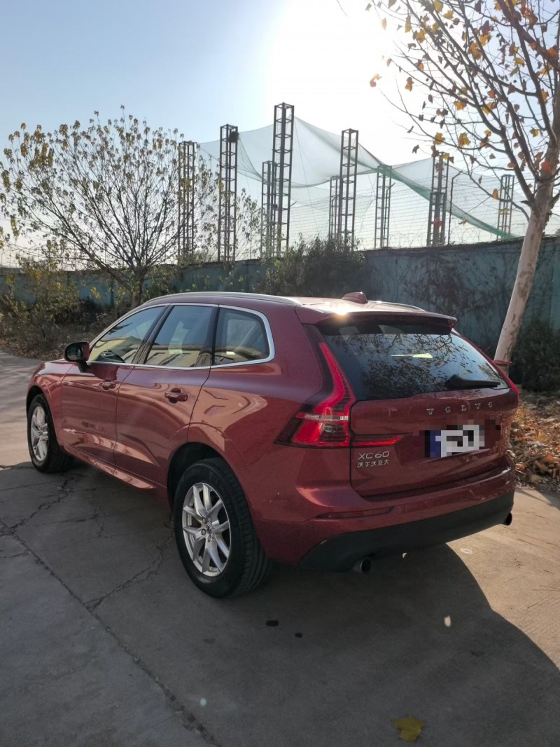 青岛22年沃尔沃XC608