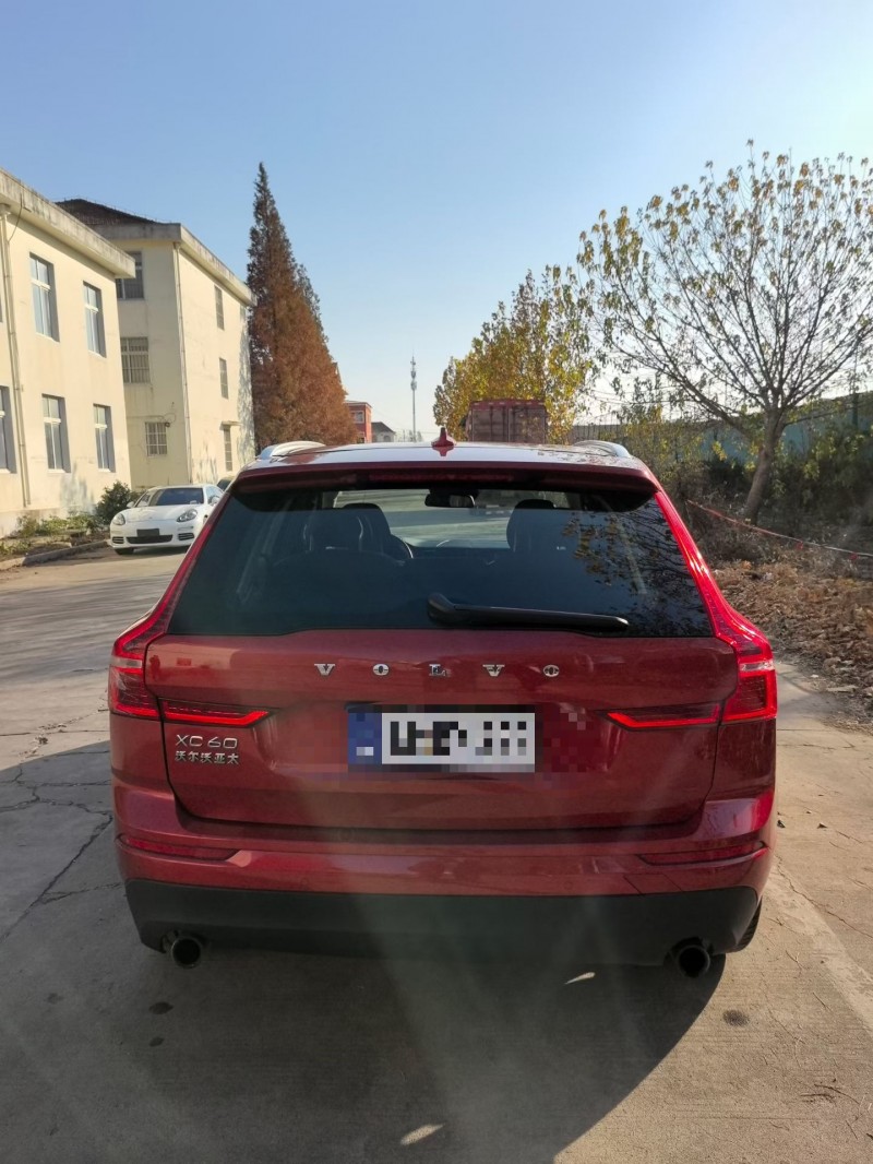 青岛22年沃尔沃XC609