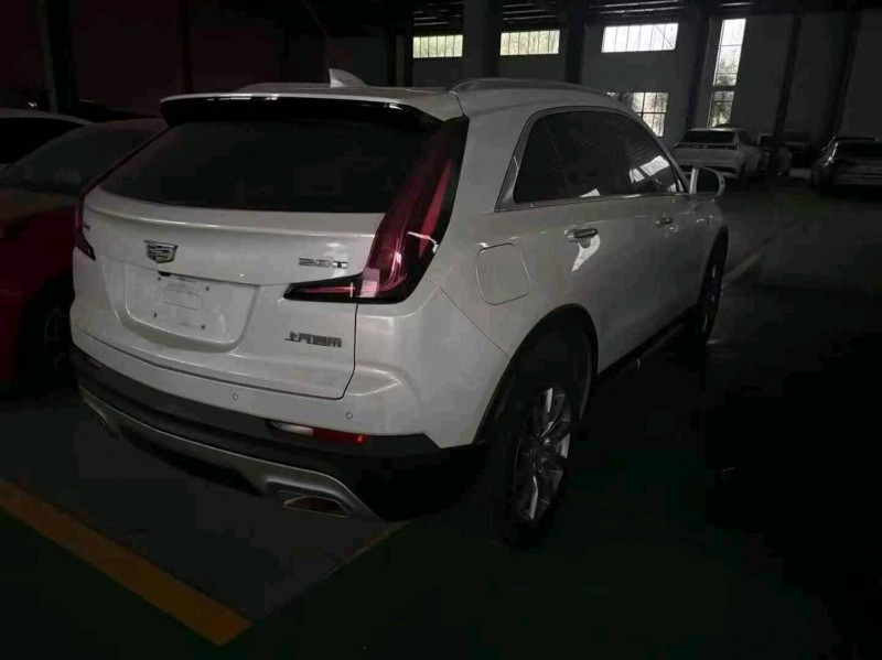 台州20年凯迪拉克XT43