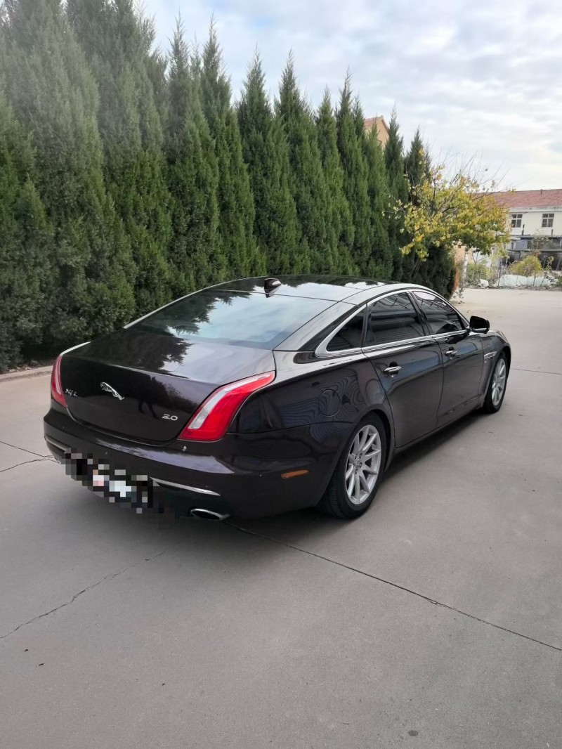 青岛17年捷豹XJL7