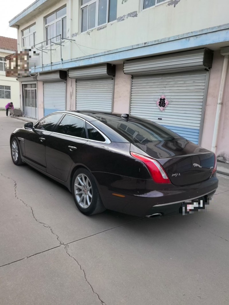 青岛17年捷豹XJL8