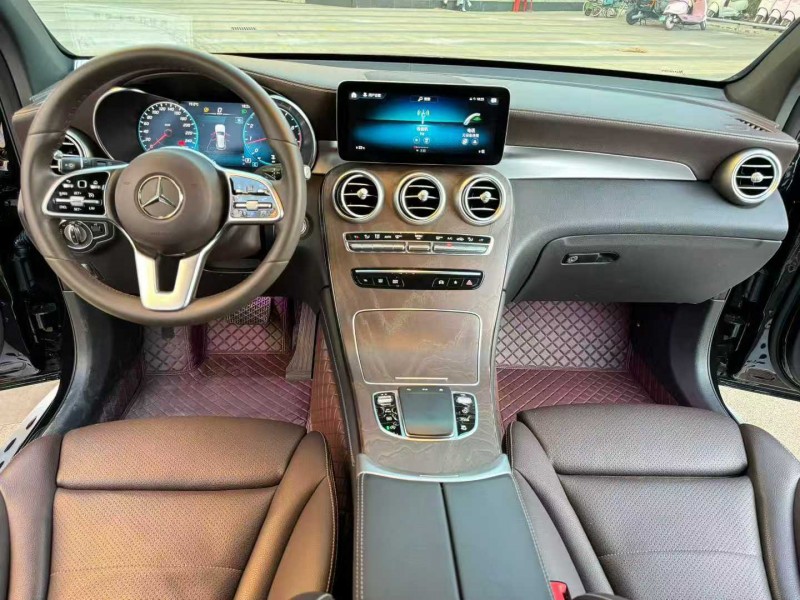 昆明20年奔驰GLC5