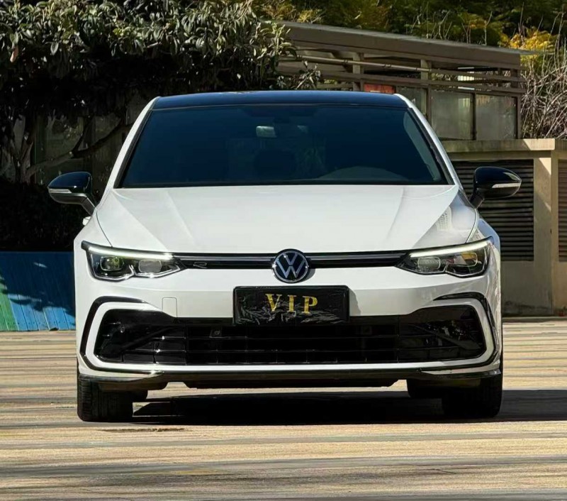 昆明24年大众高尔夫1