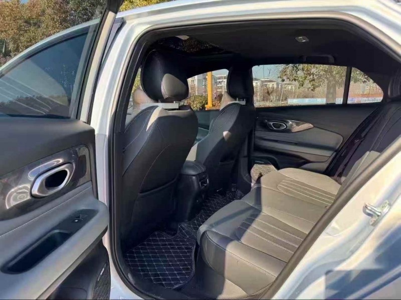 连云港24年传祺影豹5