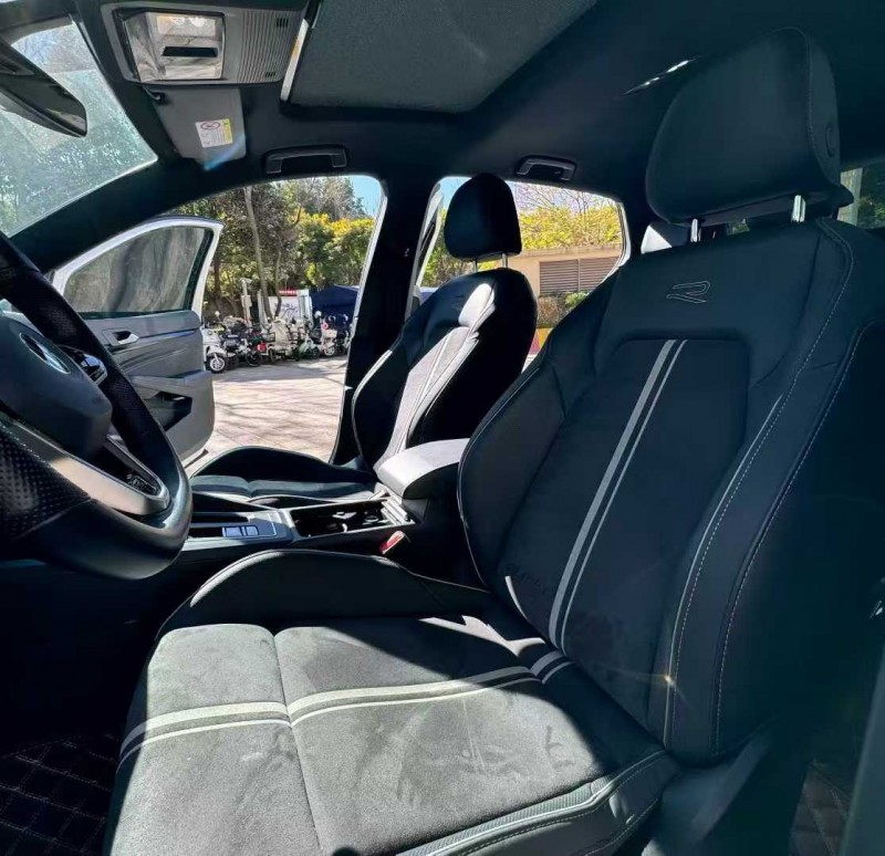 昆明24年大众高尔夫4