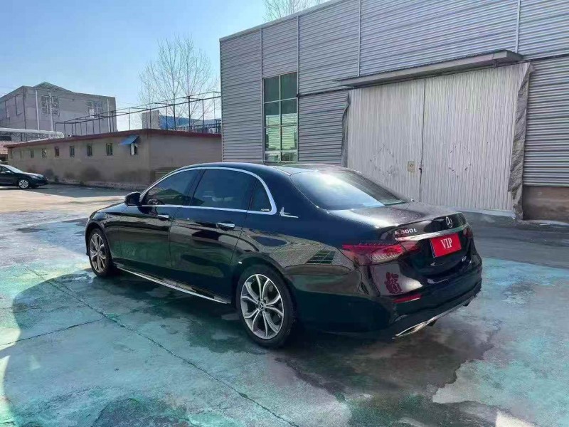 东营22年奔驰E8