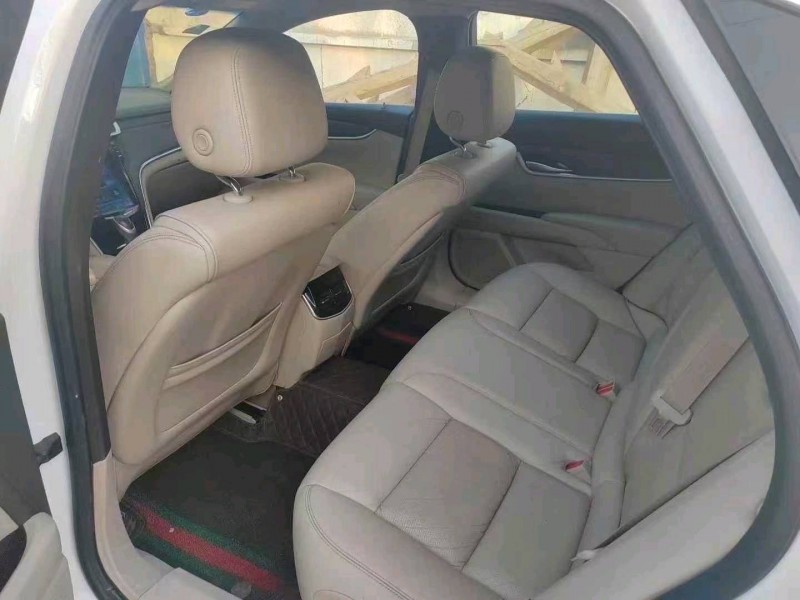 东营16年凯迪拉克XTS3