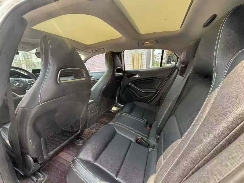 昆明20年奔驰GLA4