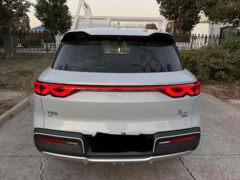 淮安25年比亚迪元9