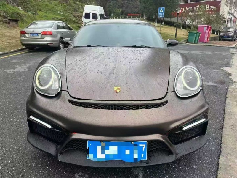 三明09年保时捷卡曼1