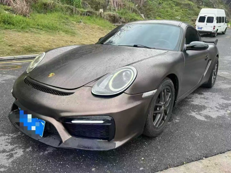 三明09年保时捷卡曼3