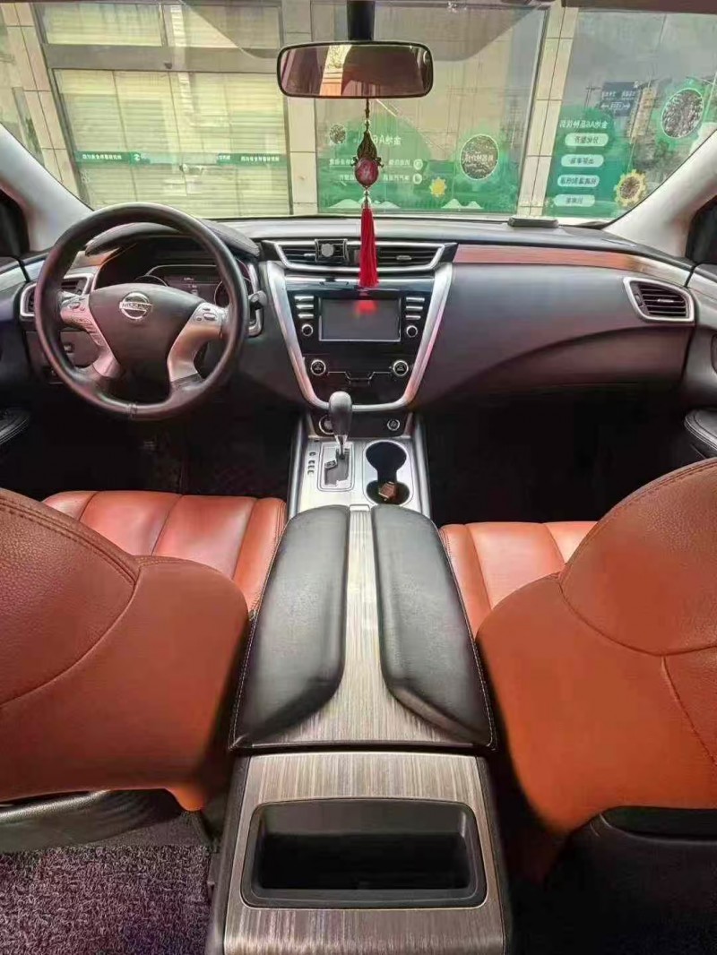 襄阳18年日产楼兰7