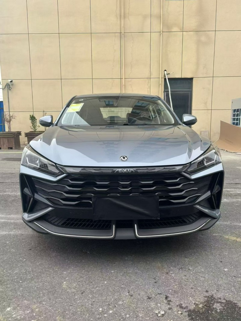 襄阳25年东风奕炫1