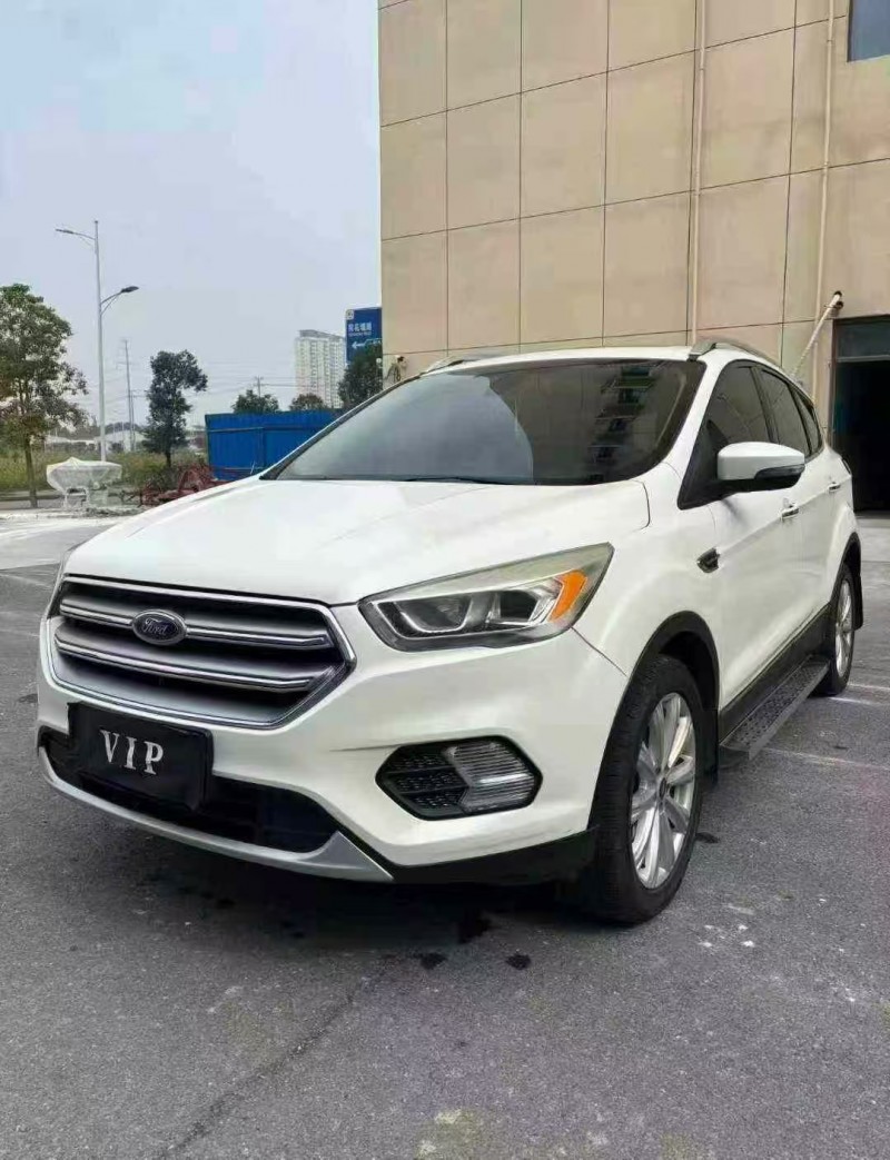 襄阳17年福特翼虎3