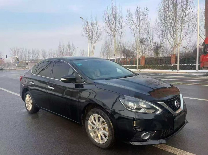 郑州17年日产轩逸3