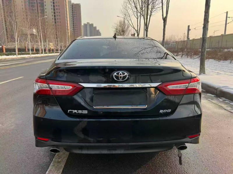 郑州23年丰田凯美瑞5