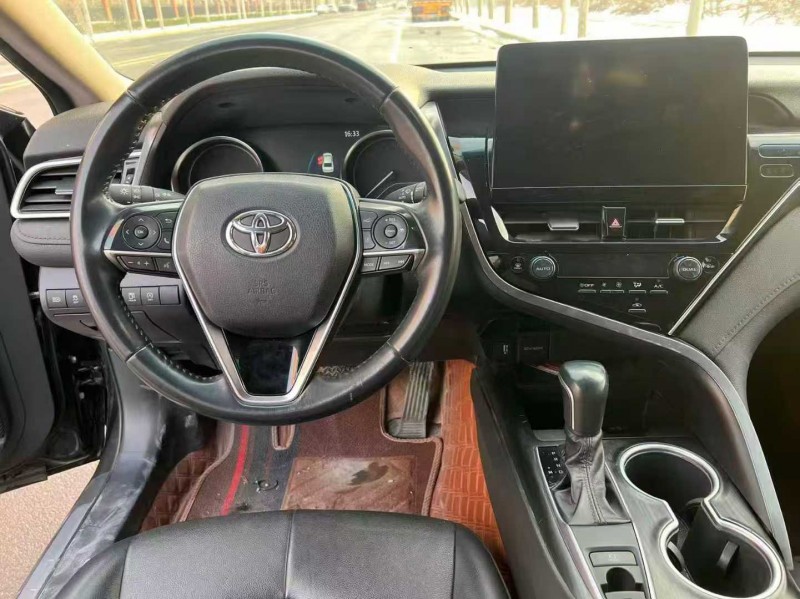 郑州23年丰田凯美瑞8