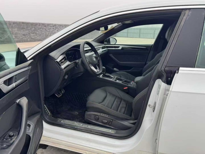 新乡25年大众CC9