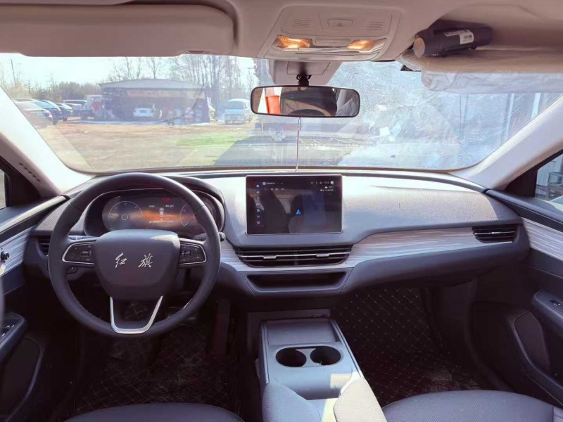 青島25年紅旗E-QM56