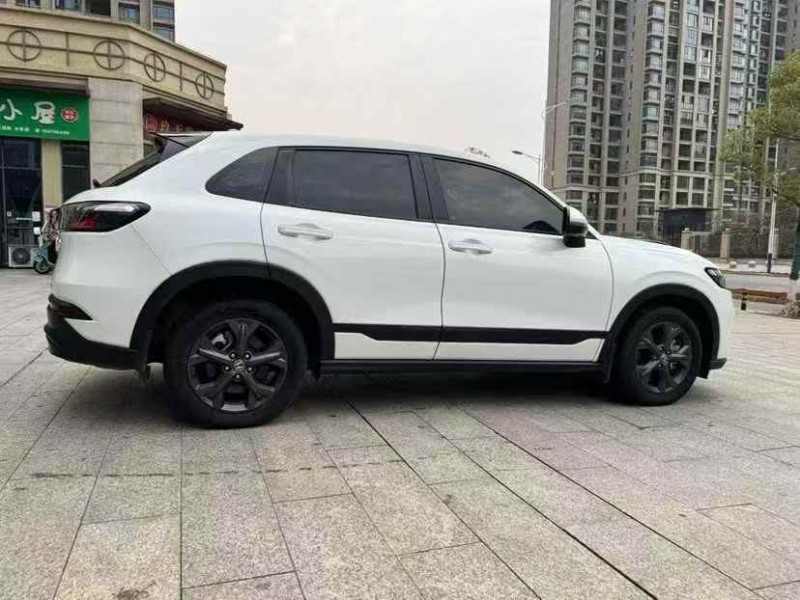 吉安23年本田HRV7