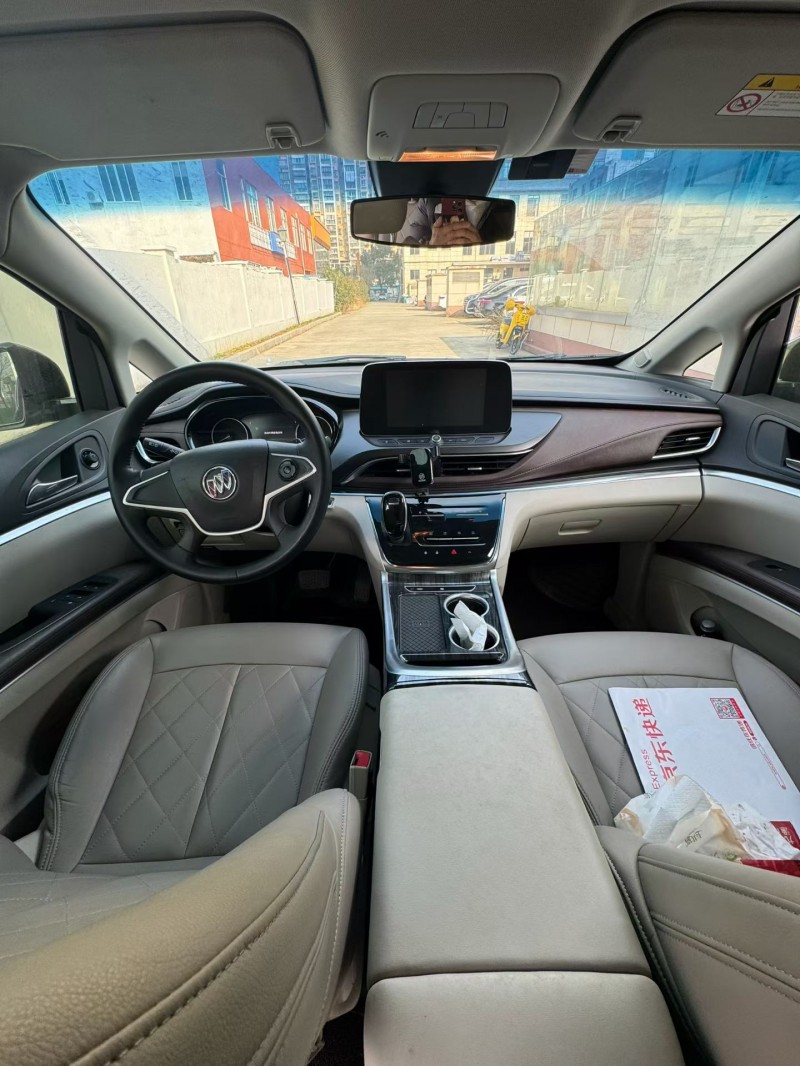 南昌22年别克GL85