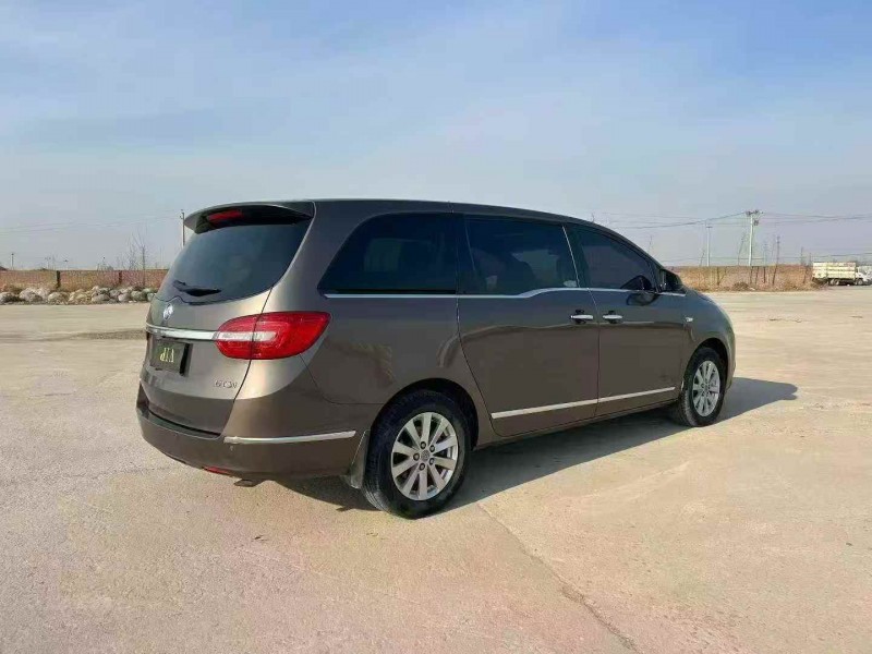 承德18年别克GL87