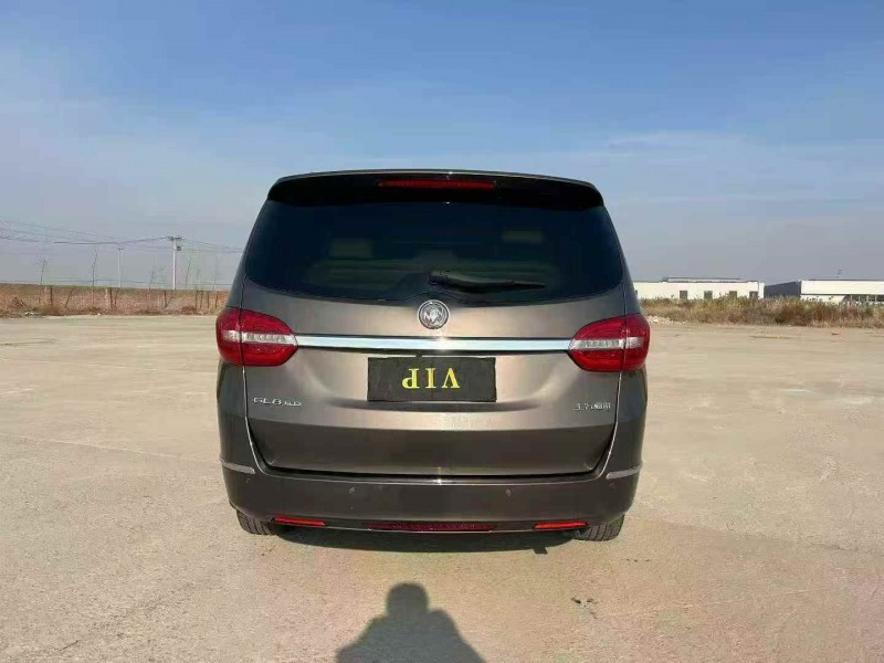 承德18年别克GL89