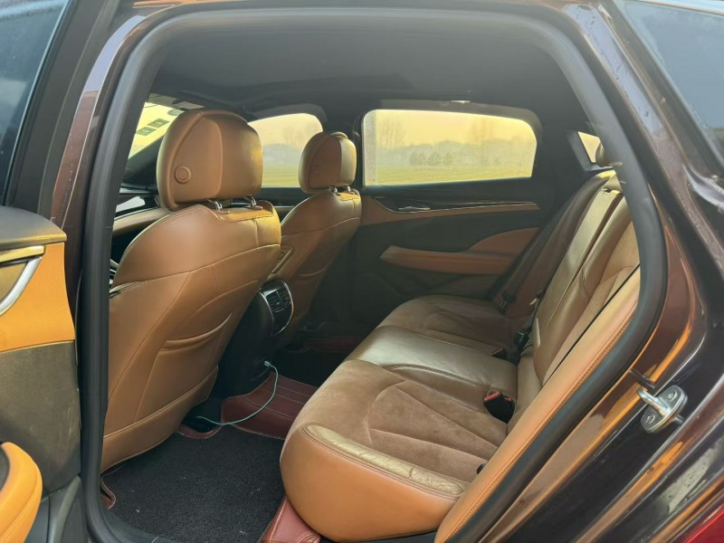 新乡17年别克君越5