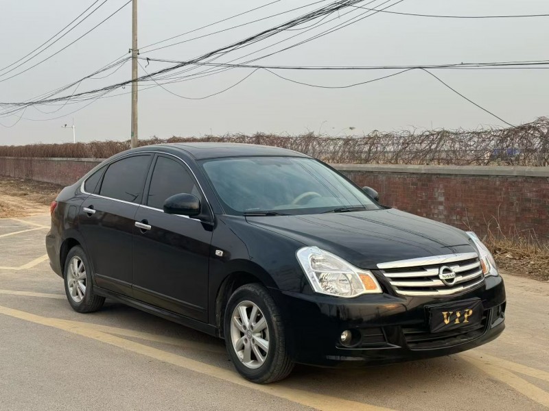 新乡18年日产轩逸3