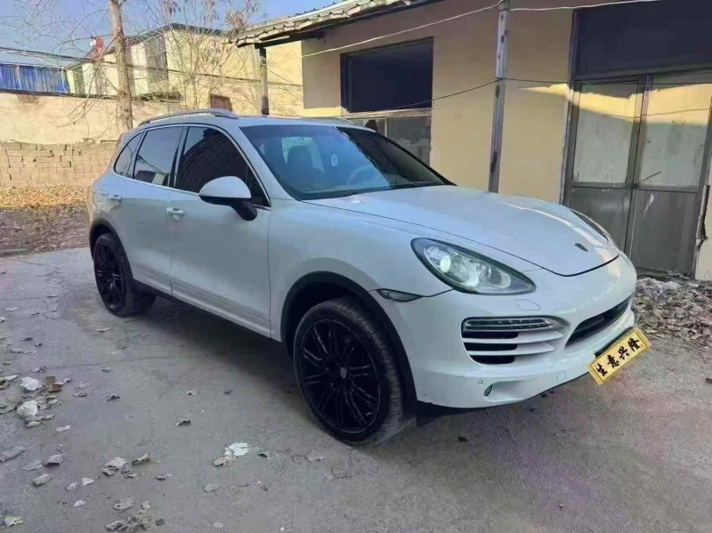 菏泽13年保时捷卡宴2