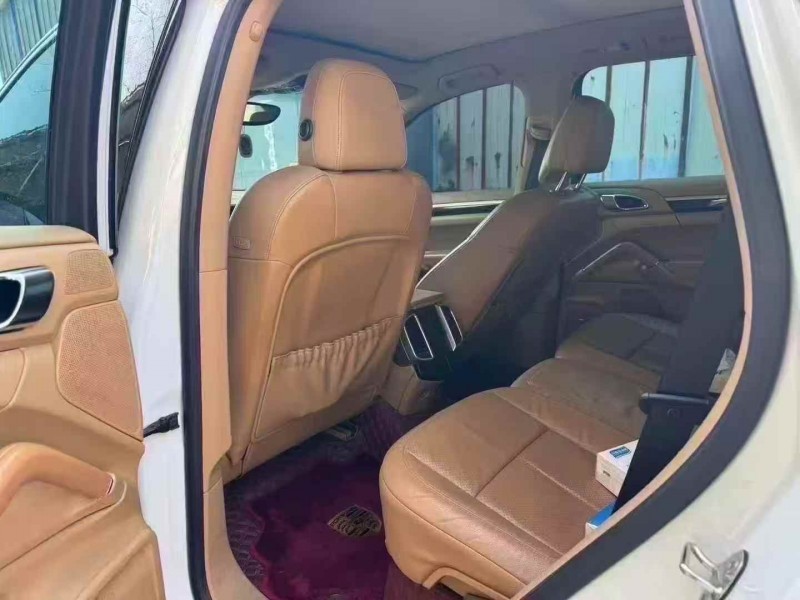 菏泽13年保时捷卡宴5