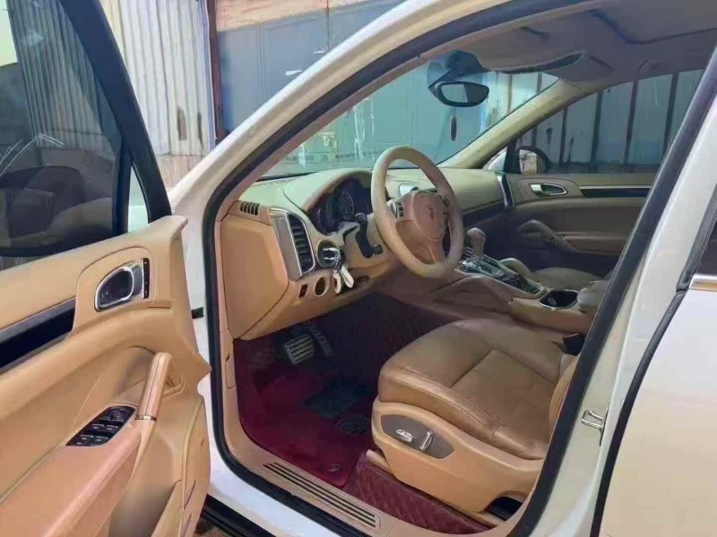 菏泽13年保时捷卡宴6