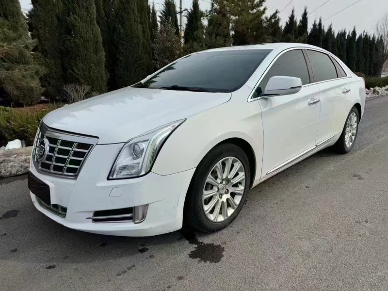 滨州15年凯迪拉克XTS3
