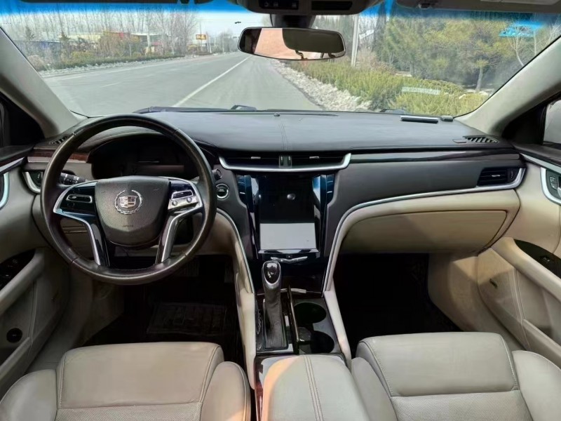 滨州15年凯迪拉克XTS6